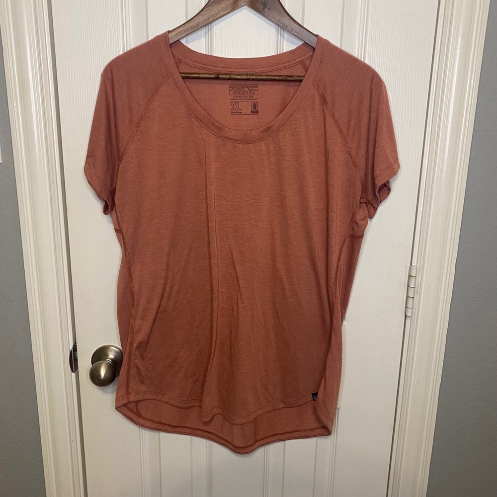 Patagonia Kids XL Capilene Cool Trail‎ Shirt Technical Performance Tee Orange